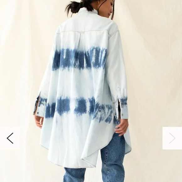 We The Free Tuscan Tie Dye Denim Tunic - Picture 4 of 12
